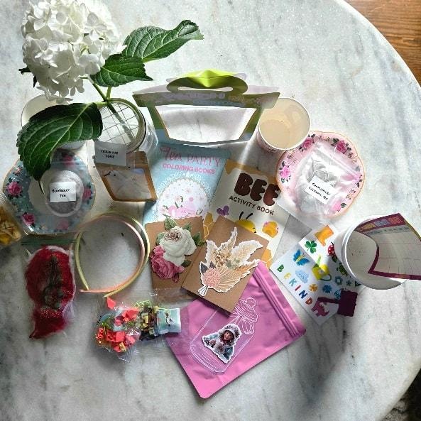 Knollwood Children's STEAM Garden/Flower Kit